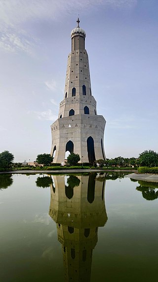 Fateh_Burj
